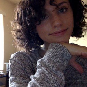 Meet your Posher, Tia